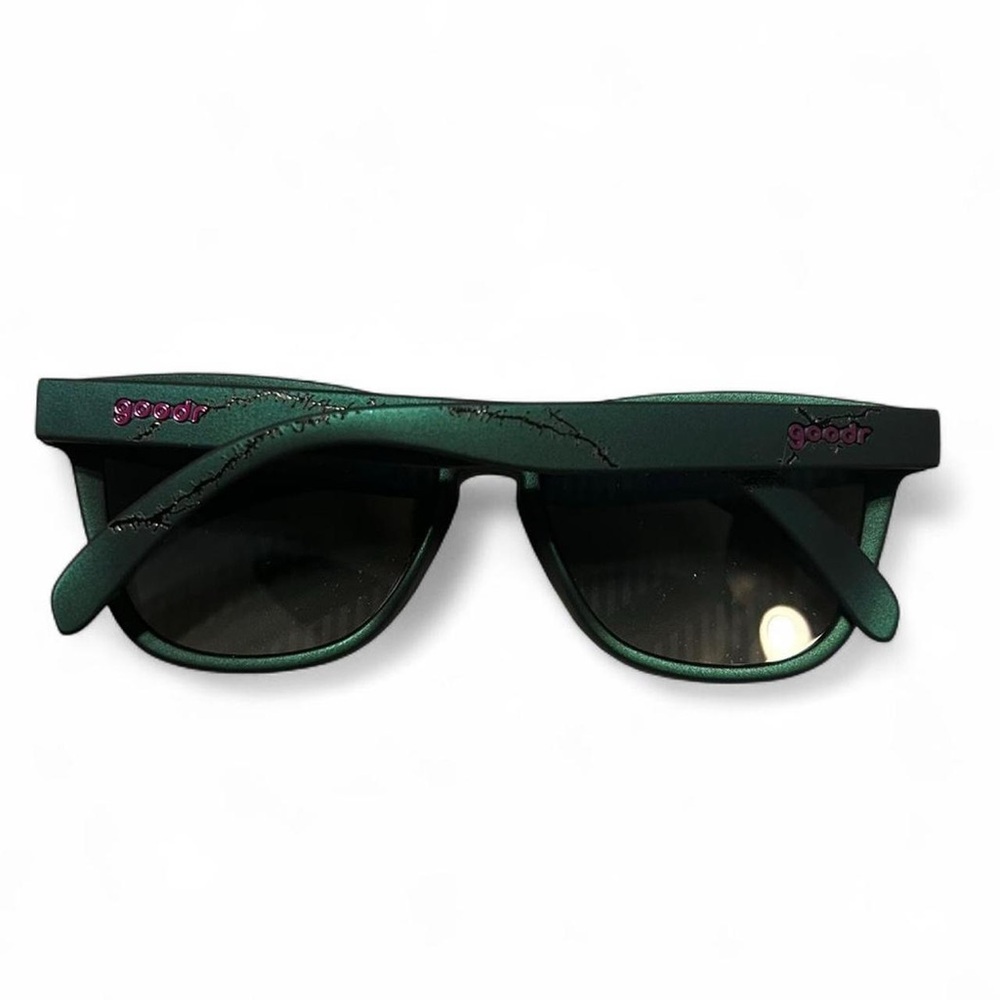 Goodr x Universal Monsters Sunglasses “You Had Me in Stitches” Frankenstein - Picture 5 of 16